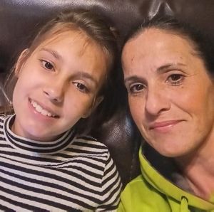 Meet your Posher, Donea